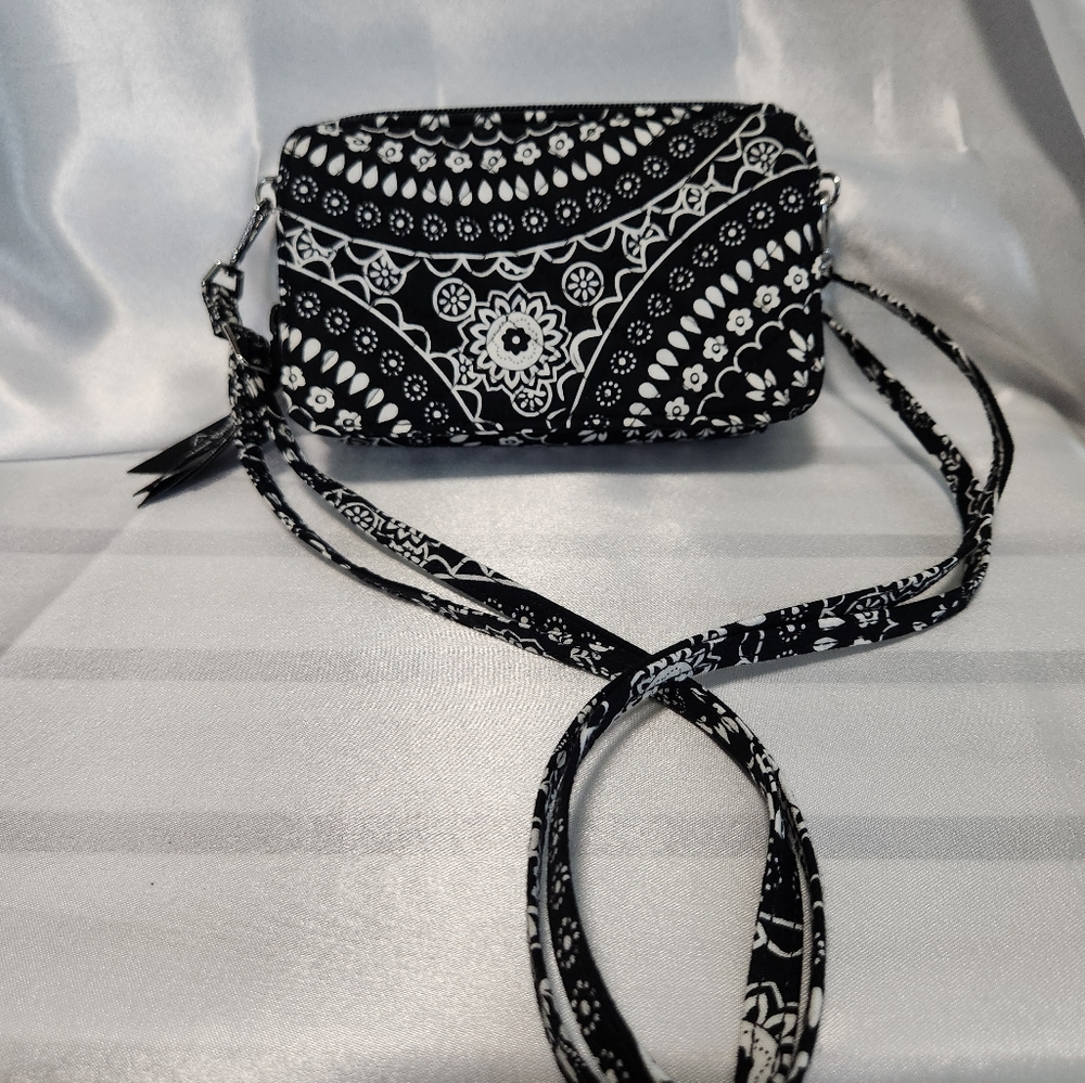 Vera Bradley Wristlet/Purse